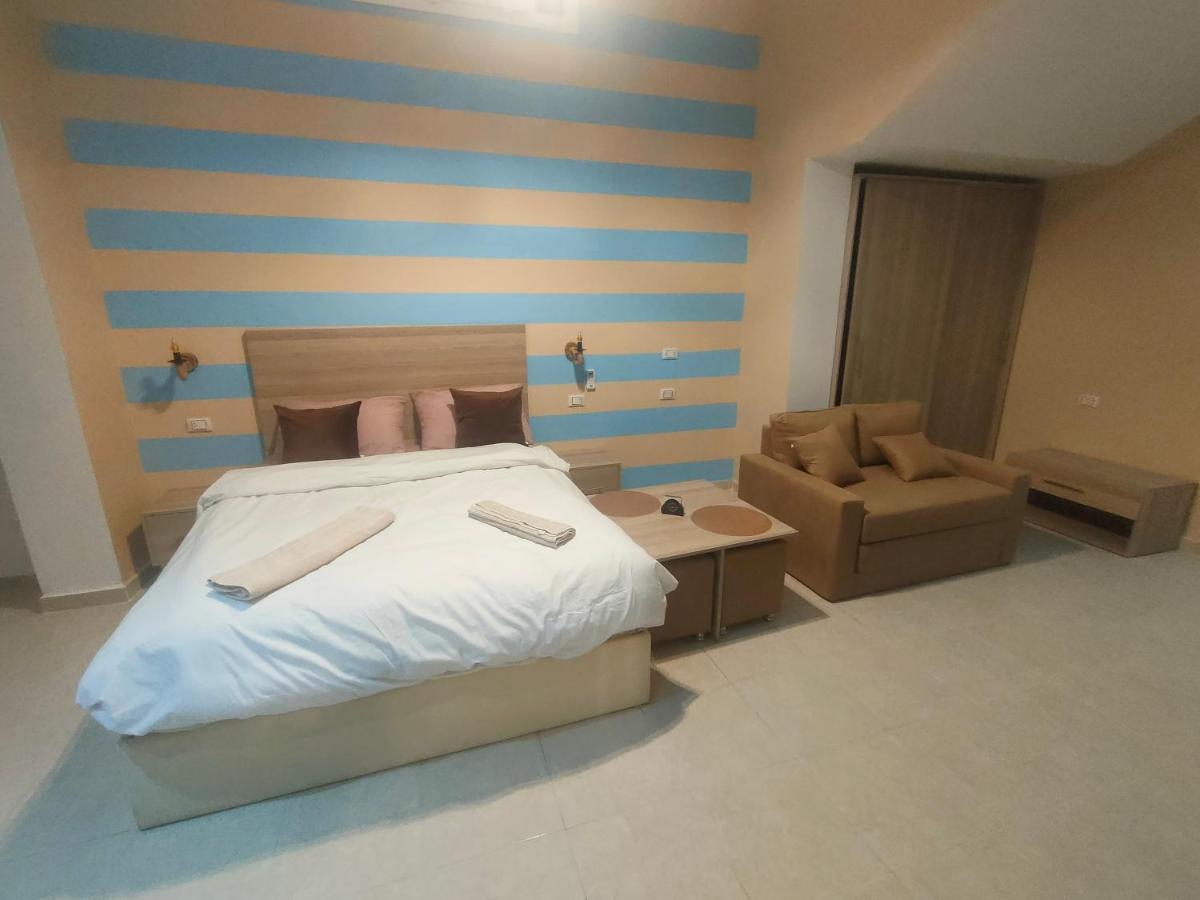 Dive Apartment *